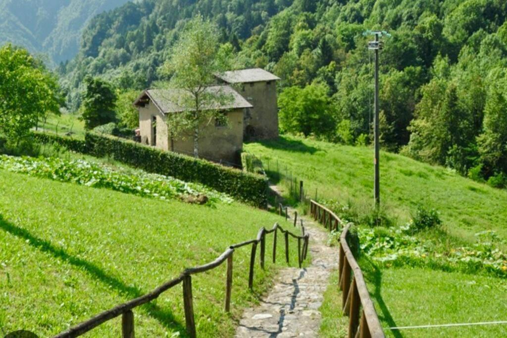 Appartamento Panoramico Casa Gerro Averara 외부 사진